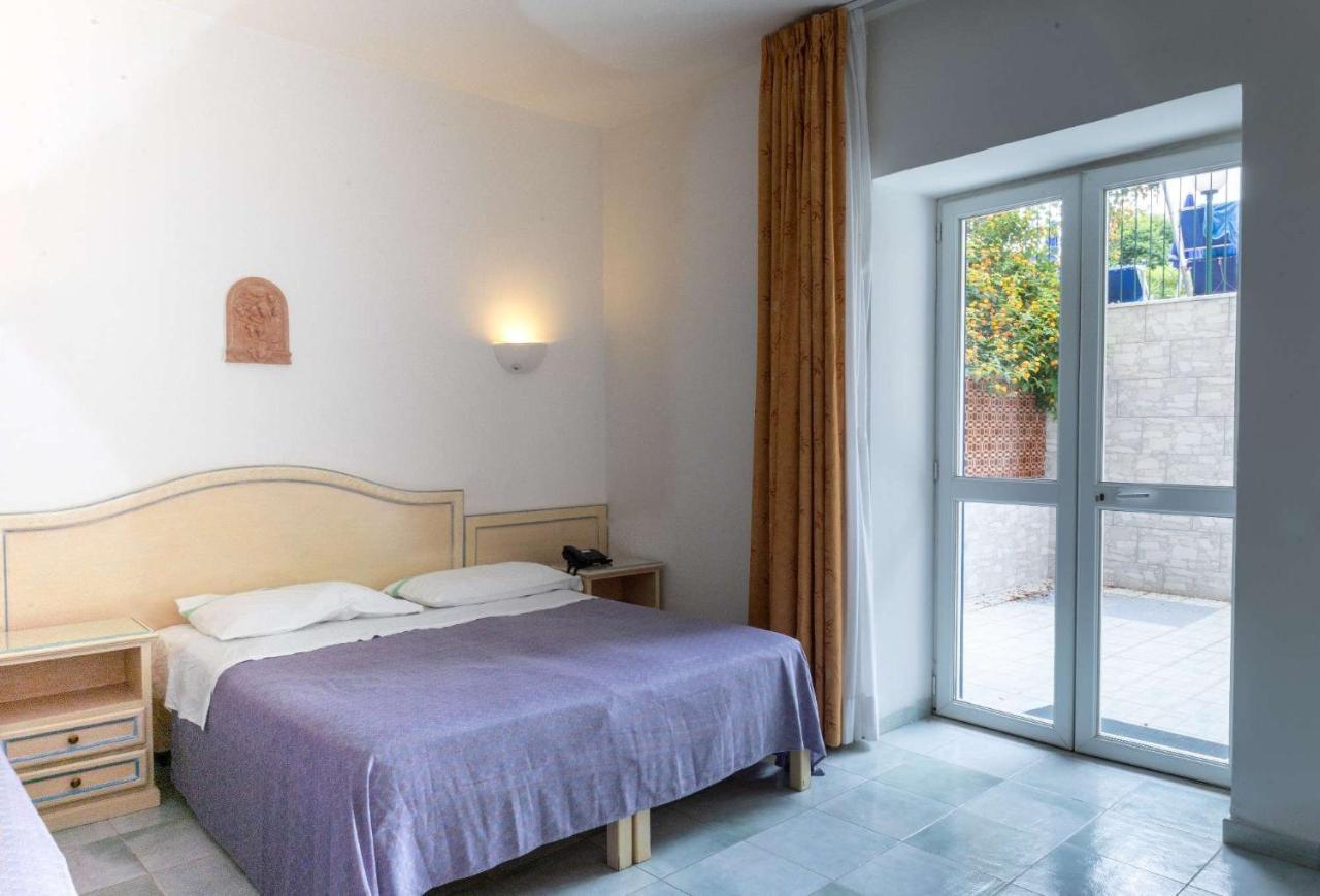 Hotel Royal Terme 이스키아 외부 사진